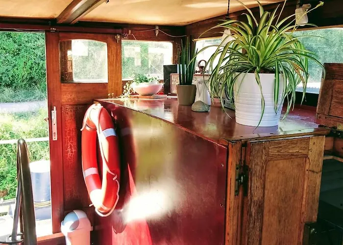 Bådhotel Captain's Cabin: Cosy Flat On A House Boat *